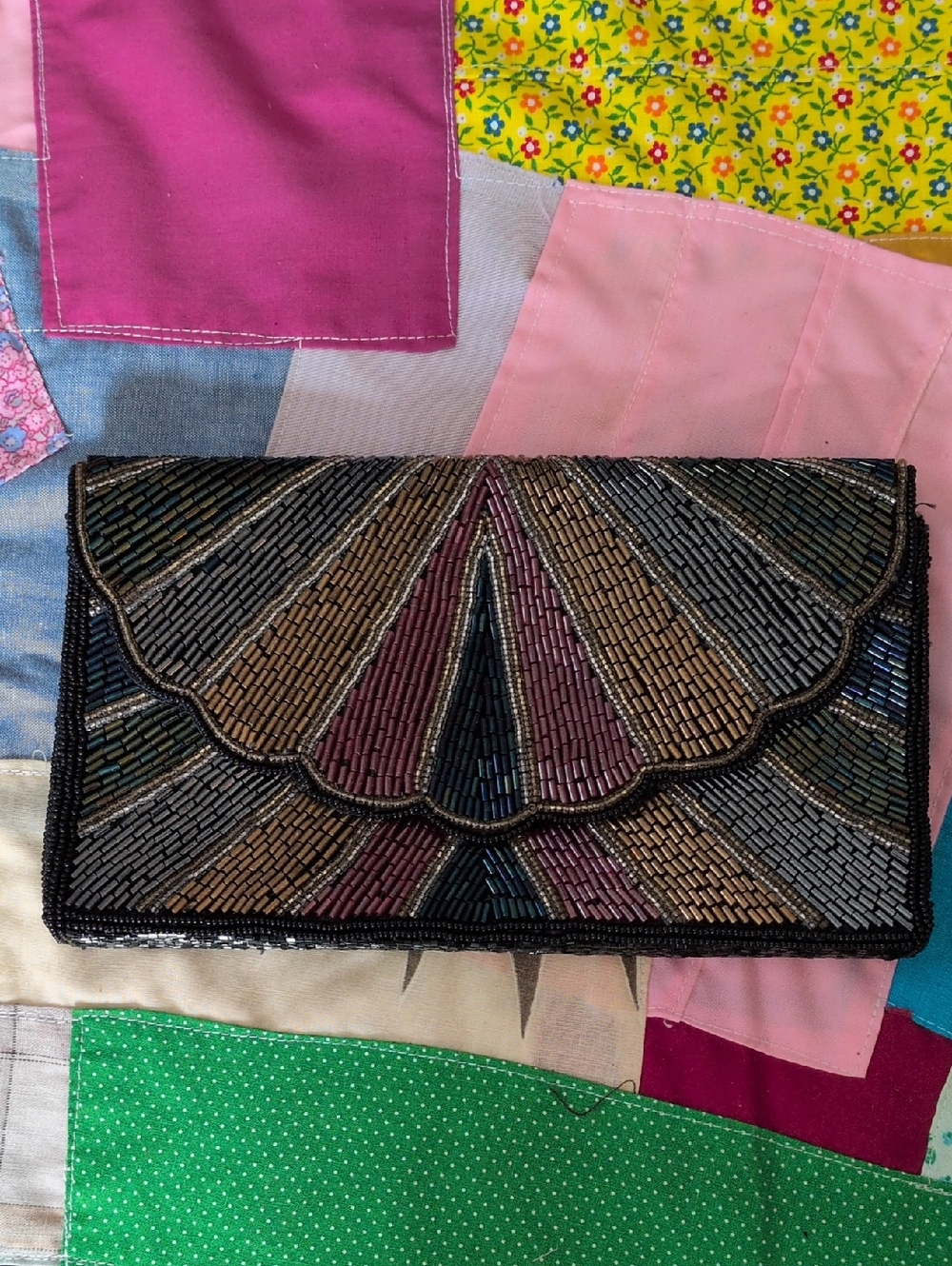 Beaded Multicolor Scallop Clutch – Evening Bag